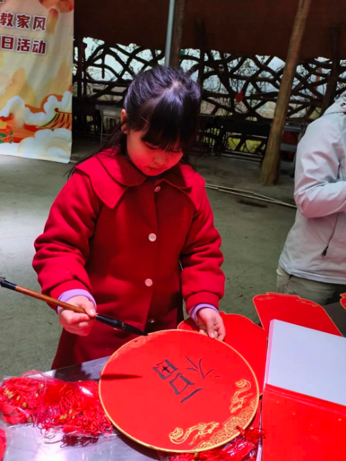 2024.2.8.和美家風迎新春 鉚足干勁共促發展（清遠市直機關工委）_16