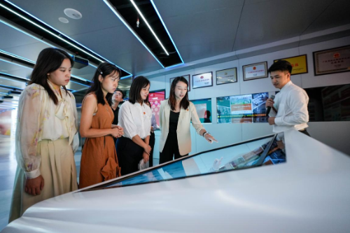 1南方報(bào)業(yè)傳媒集團(tuán)9月團(tuán)青動(dòng)態(tài)新聞稿（報(bào)團(tuán)工委）(副本)(副本).docx_3